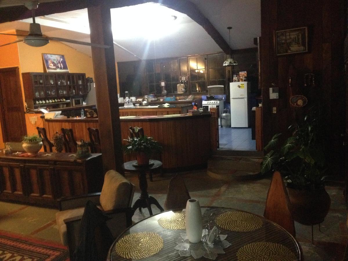 El Risco Hostel: Bed And Breakfast Alto Boquete Bagian luar foto